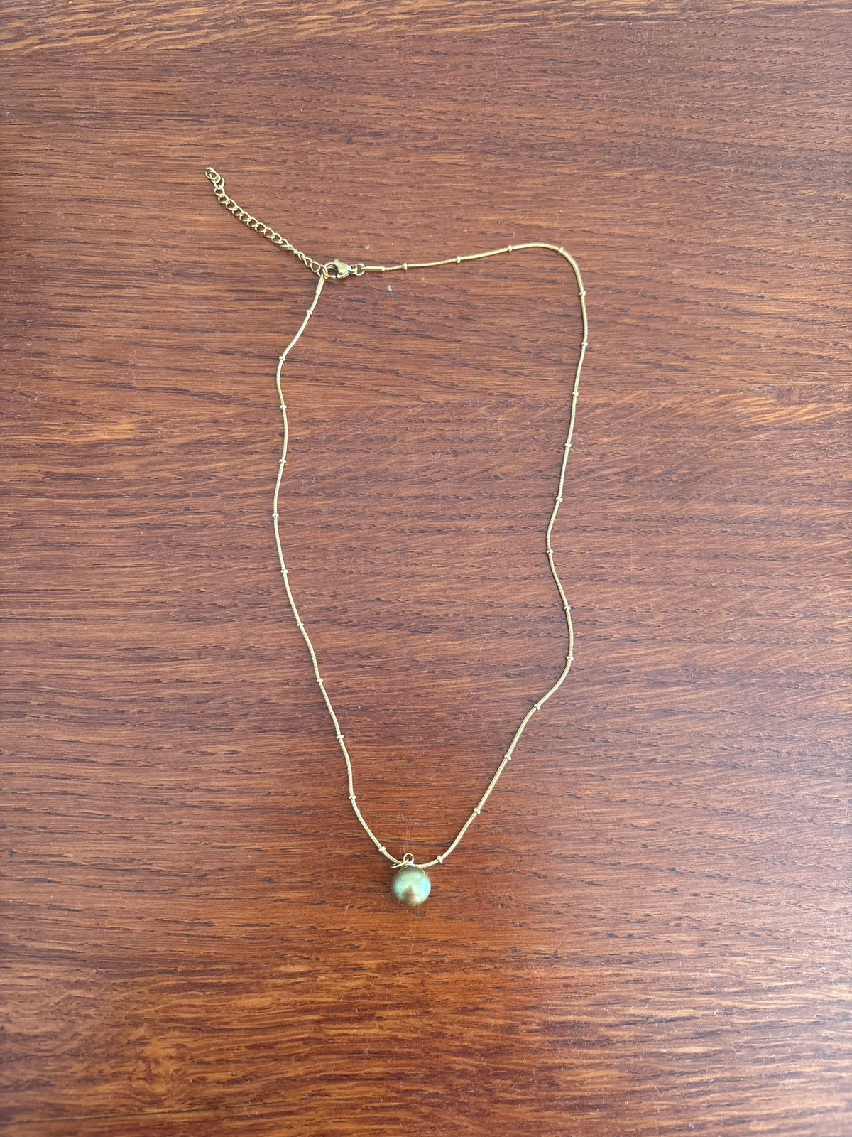 Ras le cou plaqué or avec perle de Tahiti